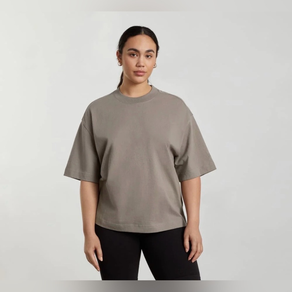Everlane The Premium Weight Relaxed Tee